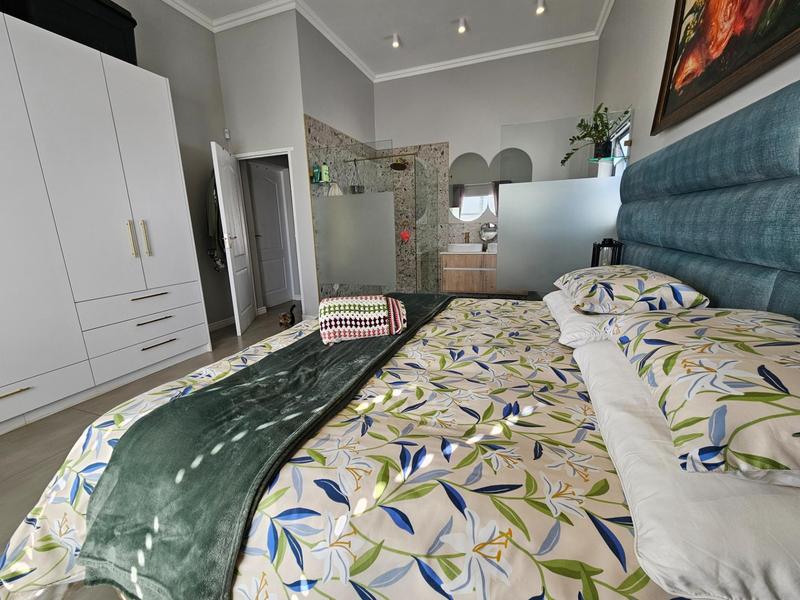 3 Bedroom Property for Sale in Britannia Bay Western Cape